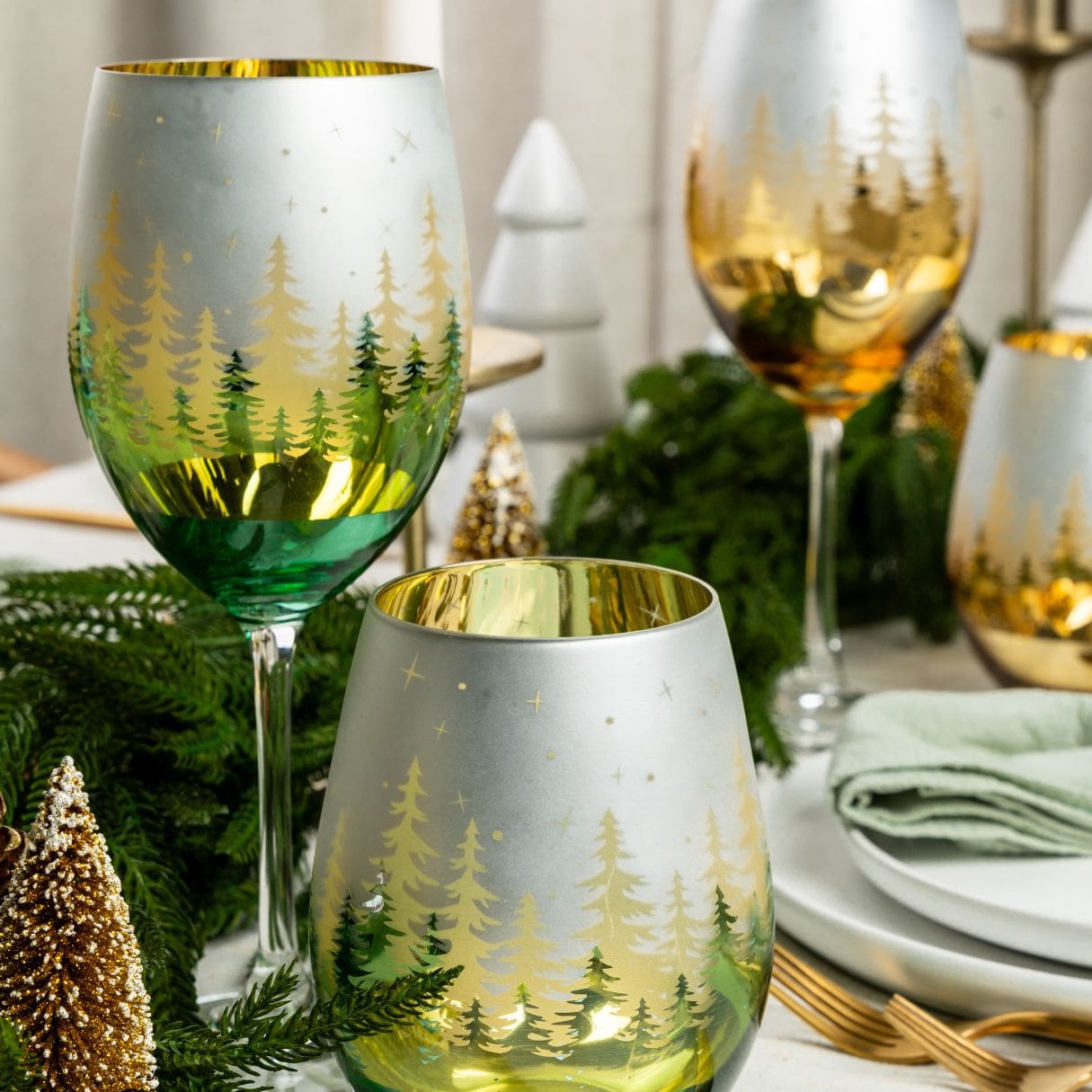 Green Pine Tree Wine Glasses Jersey Art Glass