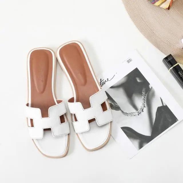 Stevvex™ - Luxury Flat Flip Flop Summer Sandals ( HOT SUMMER SALE 🔥)