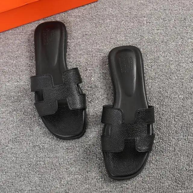 Stevvex™ - Luxury Flat Flip Flop Summer Sandals ( HOT SUMMER SALE 🔥)