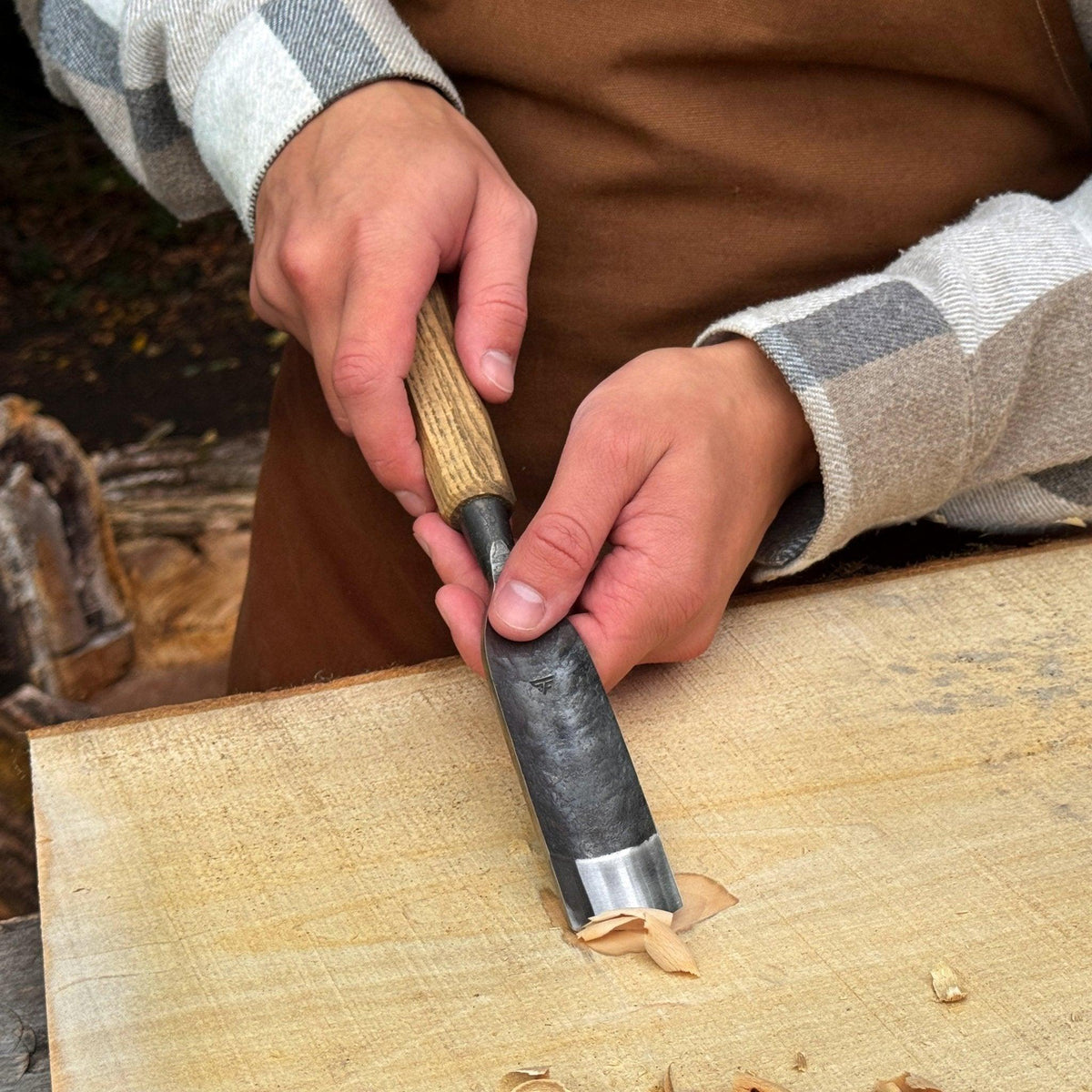 Straight Carving Gouge, 20 - 40 mm (0.8 - 1.6 inches)