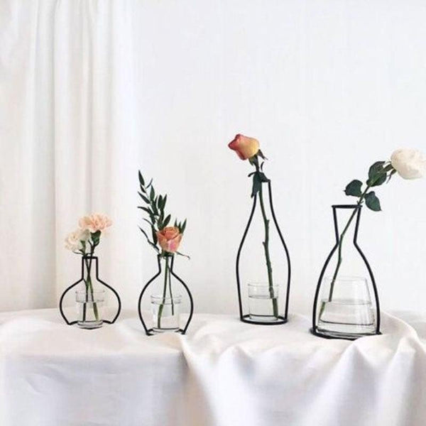 Style Retro Line Flowers Vase Frame Nordic Style Wall Hanging Metal Holder Modern Solid Home Decor Modern Rose Frame Clear Vase Planter Flower Holder Decorations for Wedding Living Room, Office Party