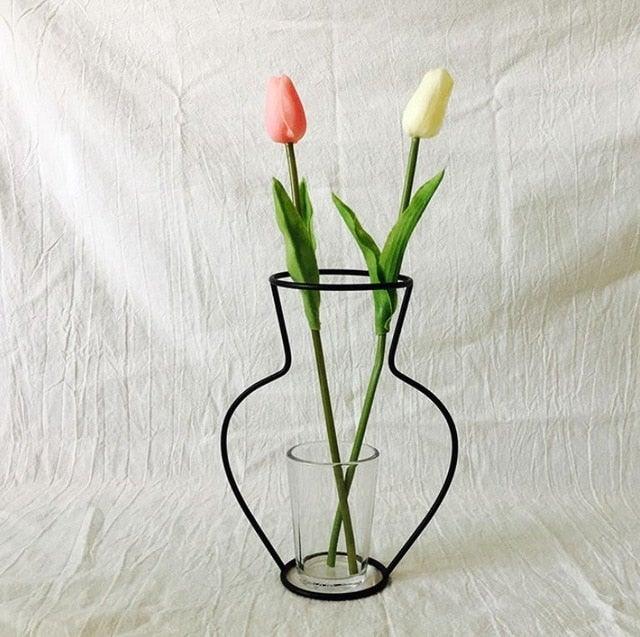 Style Retro Line Flowers Vase Frame Nordic Style Wall Hanging Metal Holder Modern Solid Home Decor Modern Rose Frame Clear Vase Planter Flower Holder Decorations for Wedding Living Room, Office Party