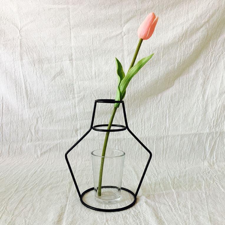 Style Retro Line Flowers Vase Frame Nordic Style Wall Hanging Metal Holder Modern Solid Home Decor Modern Rose Frame Clear Vase Planter Flower Holder Decorations for Wedding Living Room, Office Party