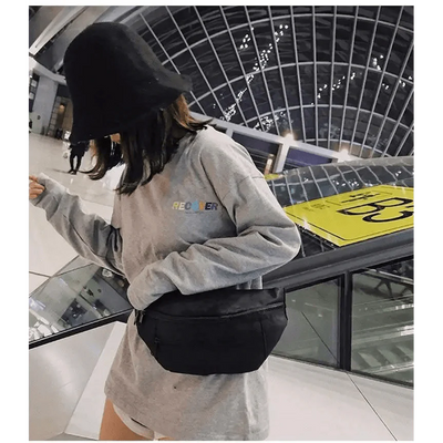 Stylish And Fashionable Fanny Bag For Women Rave Festival Bum Travel Waist Pack Black And White Checkered