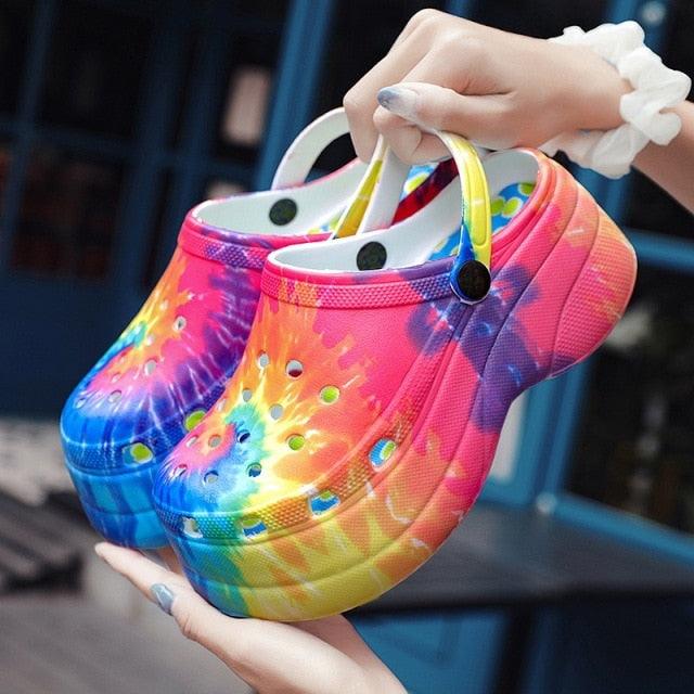 Summer Women Clogs Quick Dry Rainbow Tie Thick Wedges Garden Shoes Beach Sandals Flip Flops For Women Slipper Lightweight Home Slip On Walking Casual Art Painted Travel Holiday Shoes