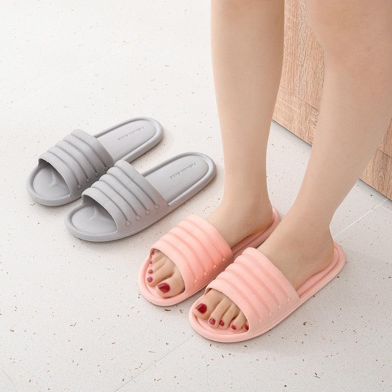 Summer Women Indoor Slippers Floor Flat Shoes Indoor Eva Flip Flops Non-Slip Bathroom Home Slippers Quick Drying Sandals EVA Anti-slip Open Toe Soft Slippers Shoes Pool Slippers
