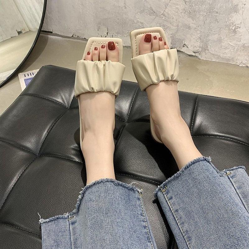 Summer Women Sandals Slippers Pleated Flip Flop Casual Beach Square Open Toe Shoes Outdoor Slippers Open Toe Flat Sandals Slip On Slide Sandals Strap Flat Sandals