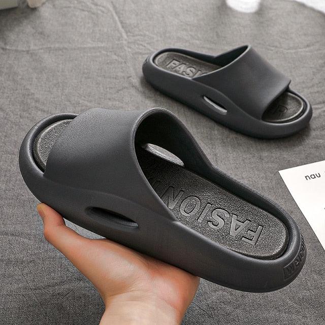 Summer Women Slippers Runway Shoes Outdoor Slides Men Flip Flops Thick Sole Non-slip Beach Pool Outdoor Slippers Anti-Slip Shower Spa Bath Pool Gym Slides Flip Flop Open Toe Comfortable Soft Sandals Casual Shoes