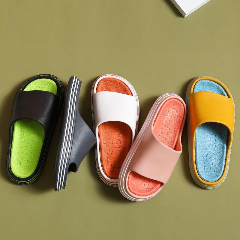 Summer Women Slippers Runway Shoes Outdoor Slides Men Flip Flops Thick Sole Non-slip Beach Pool Outdoor Slippers Anti-Slip Shower Spa Bath Pool Gym Slides Flip Flop Open Toe Comfortable Soft Sandals Casual Shoes