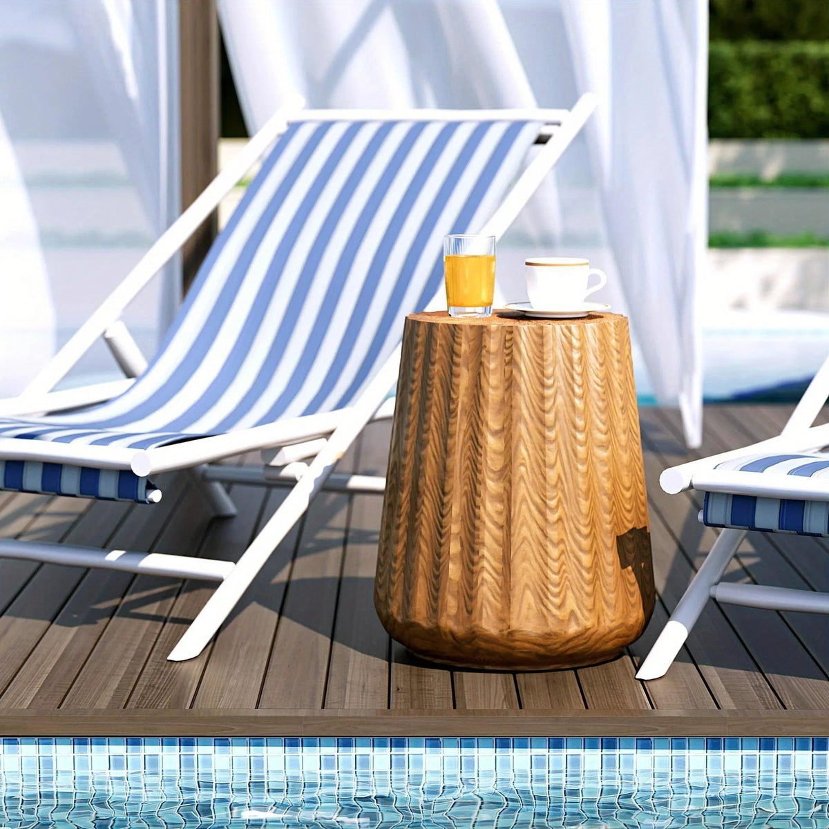 Sunbury Round Faux Wood Side Table – Modern Farmhouse Indoor & Outdoor Accent Table