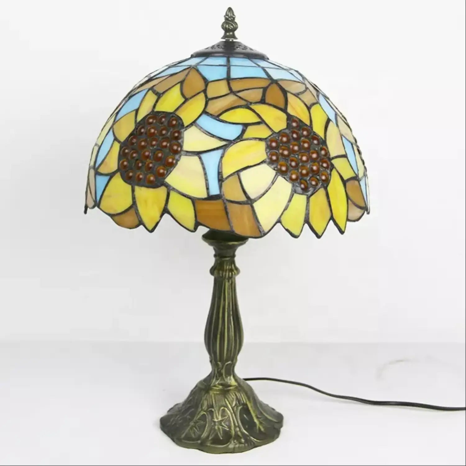 Sunflower Tiffany Lamp with Vibrant Glasswork
