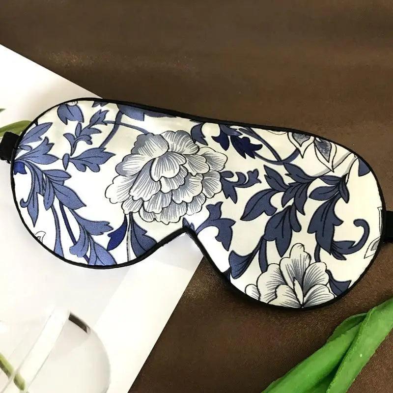 Super Smooth  Mulberry Silk Sleep Eye Mask & Blindfold With Elastic Strap Travel Eye Patch Soft Nap Eye Patch  Eye Cover Eyeshade for Night Sleeping Mask For Women