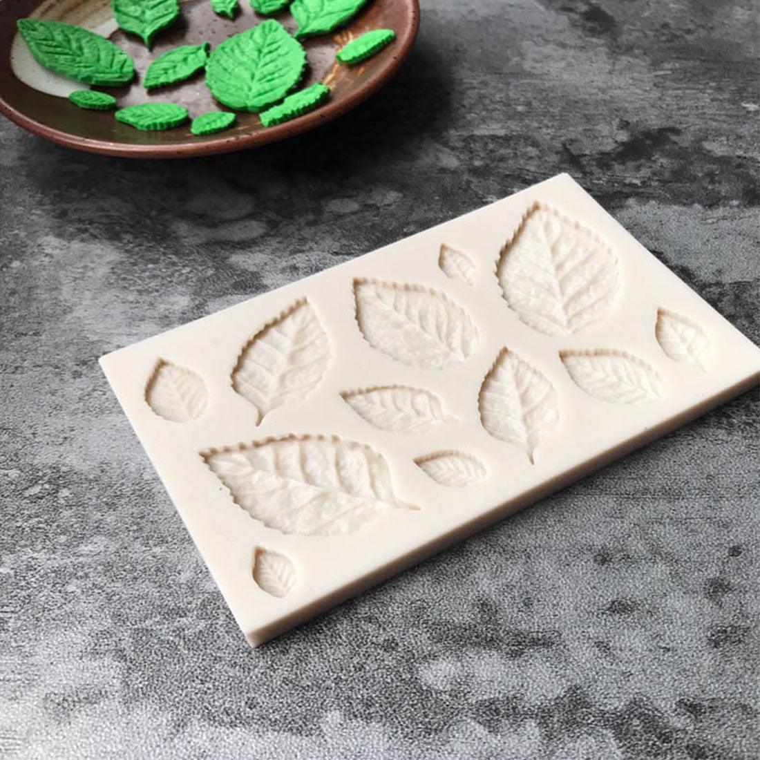 Tree Leaf Mold Silicone Fondant Cake Decorating Tools Chocolate Baking Mould 3D Sugarcraft  Homemade Bakeware 3D Leaf Silicone Mold For Chocolate Candy Sugar Craft Cake Decoration Cupcake Decoration