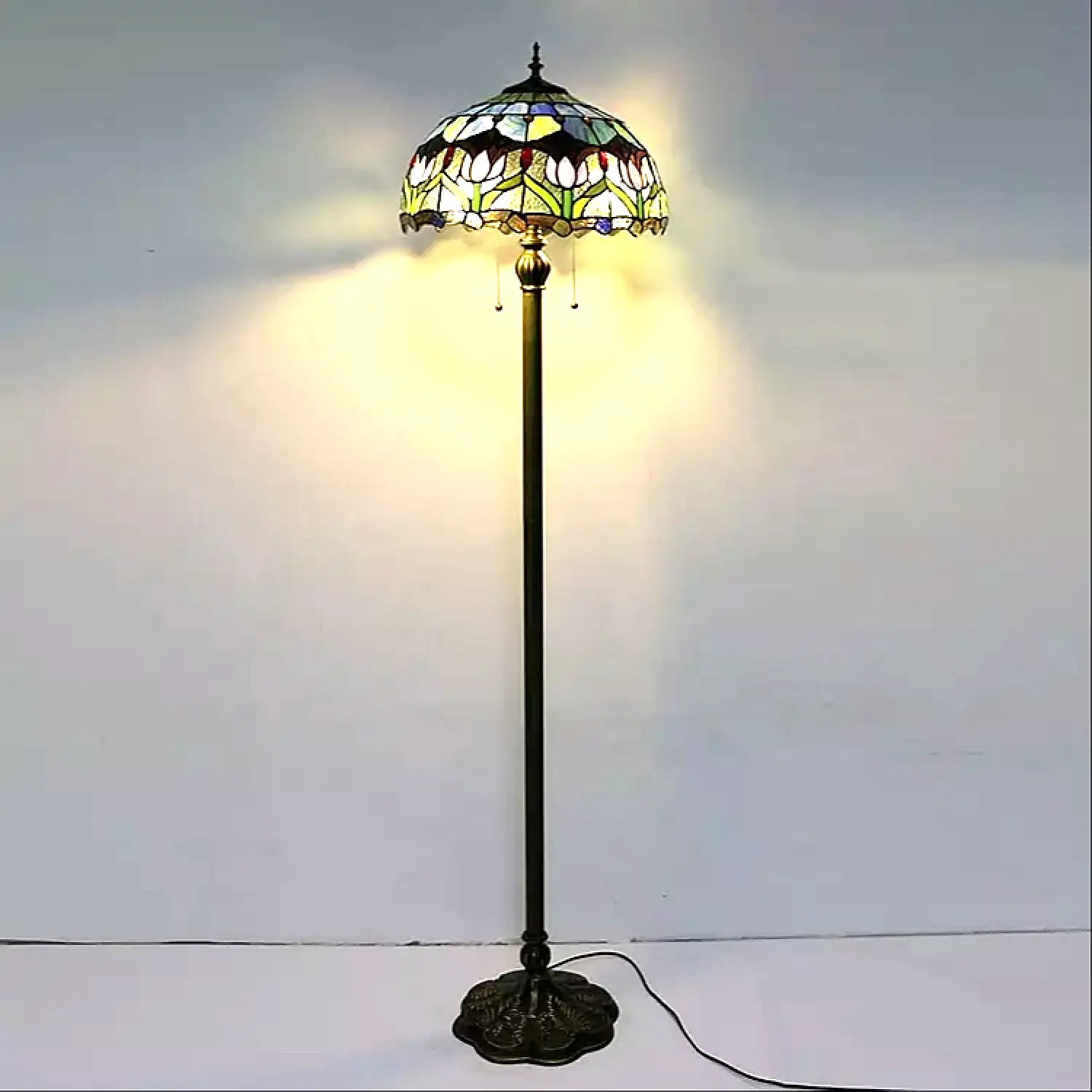 Tulip Stained Glass Tiffany Lamp - Floor Lamp
