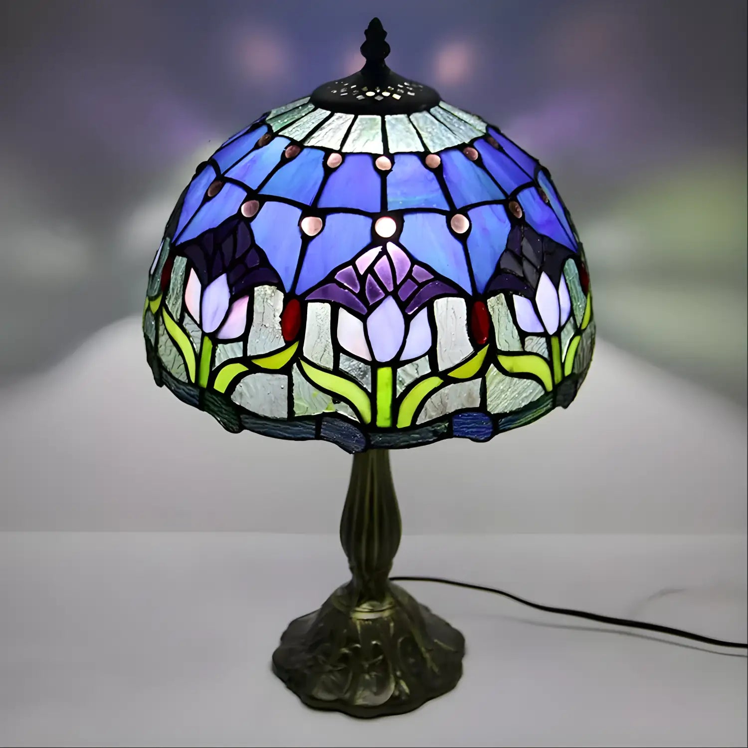 Mini Tiffany Lamp with Tulip Glass Design