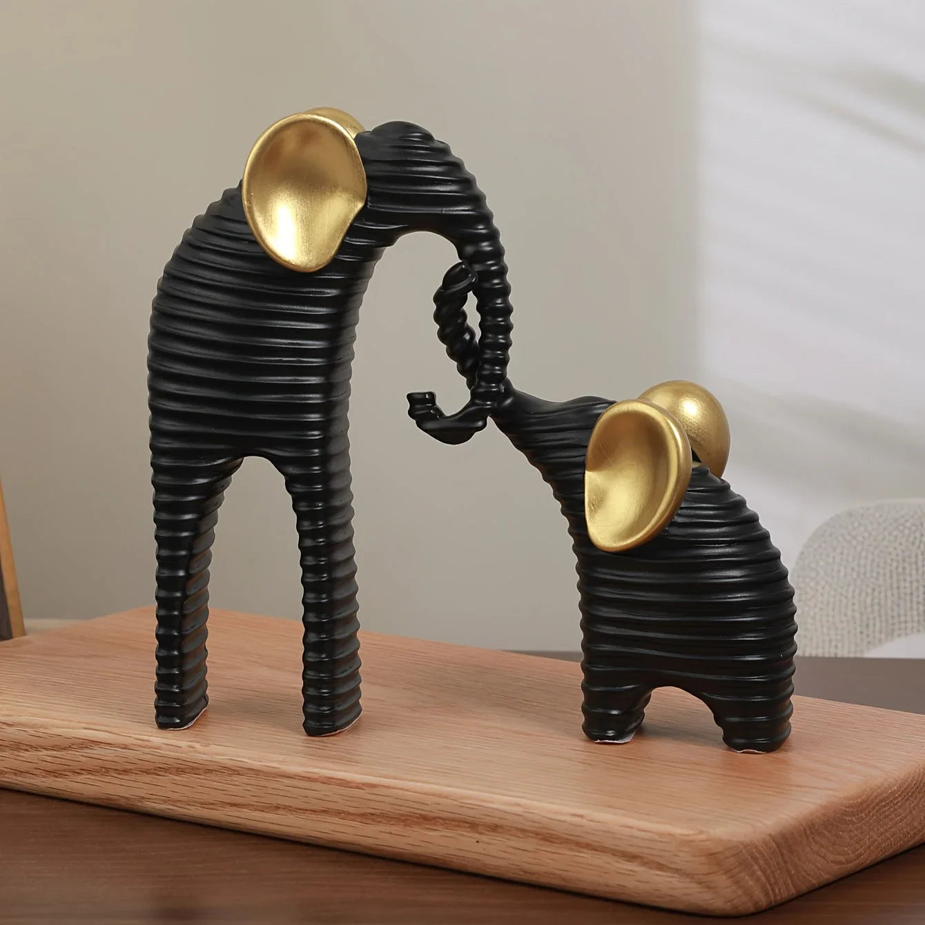 Two High-End Black And Golden/White And Golden Parent- Elephant Figurines for Home Decor, Suitable for Living Rooms, Entryways, Wine Cabinets, And TV Stands.