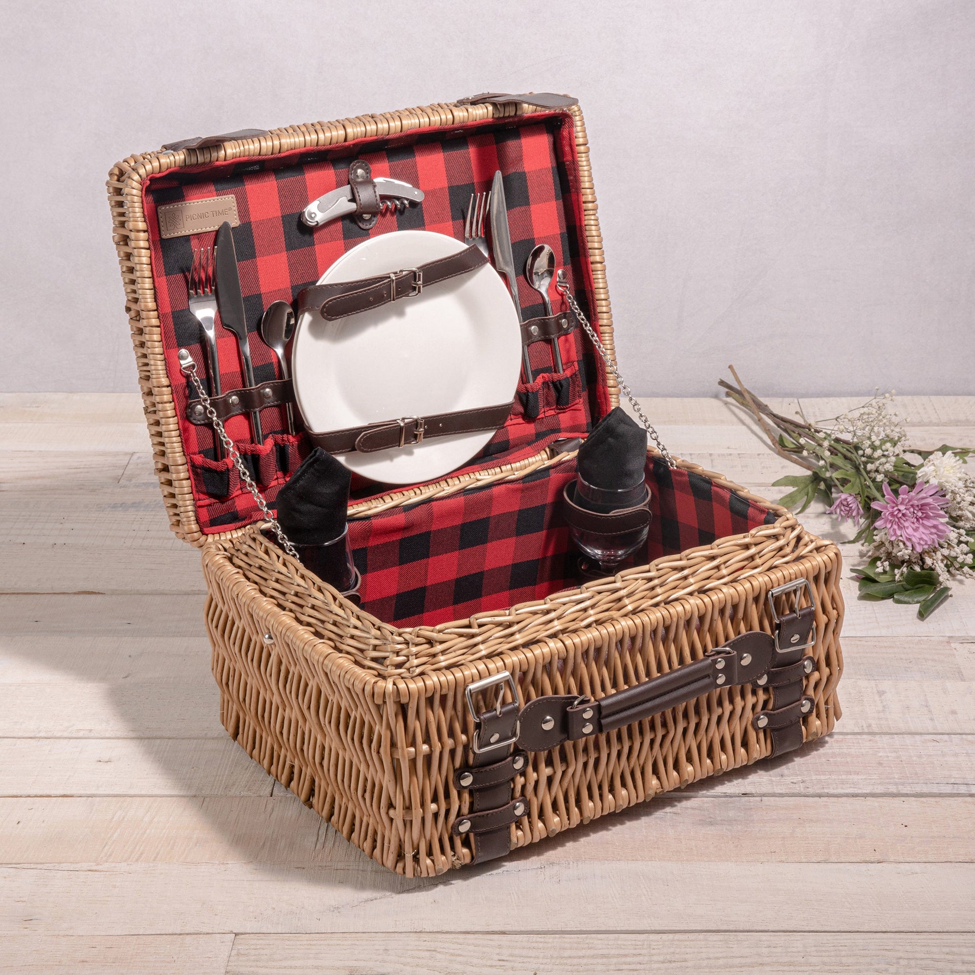 Champion Picnic Basket for 2 Picnic Time Family of Brands