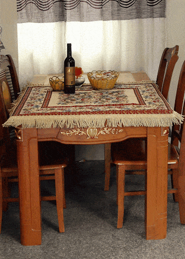 Tache Festive Red Yuletide Blooms Tapestry Tablecloths (5598)