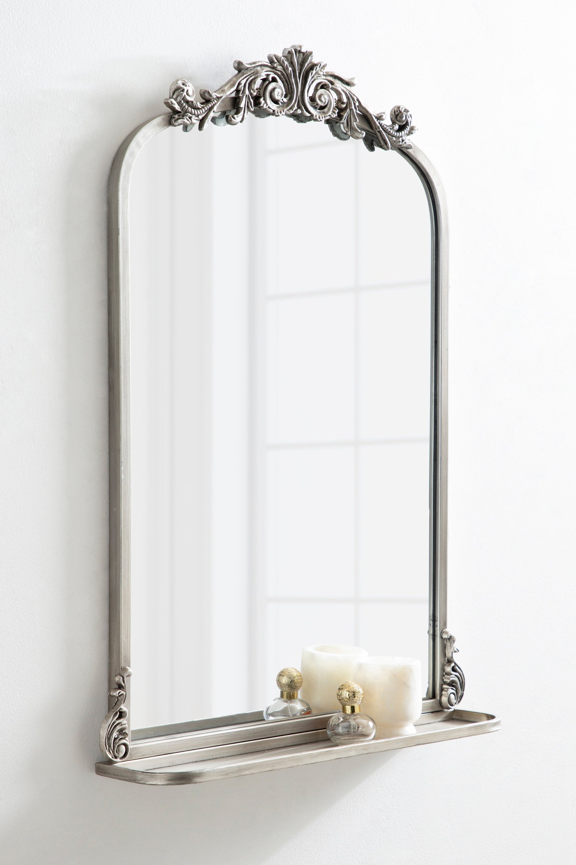 Arendahl Traditional Arch Mirror with Shelf