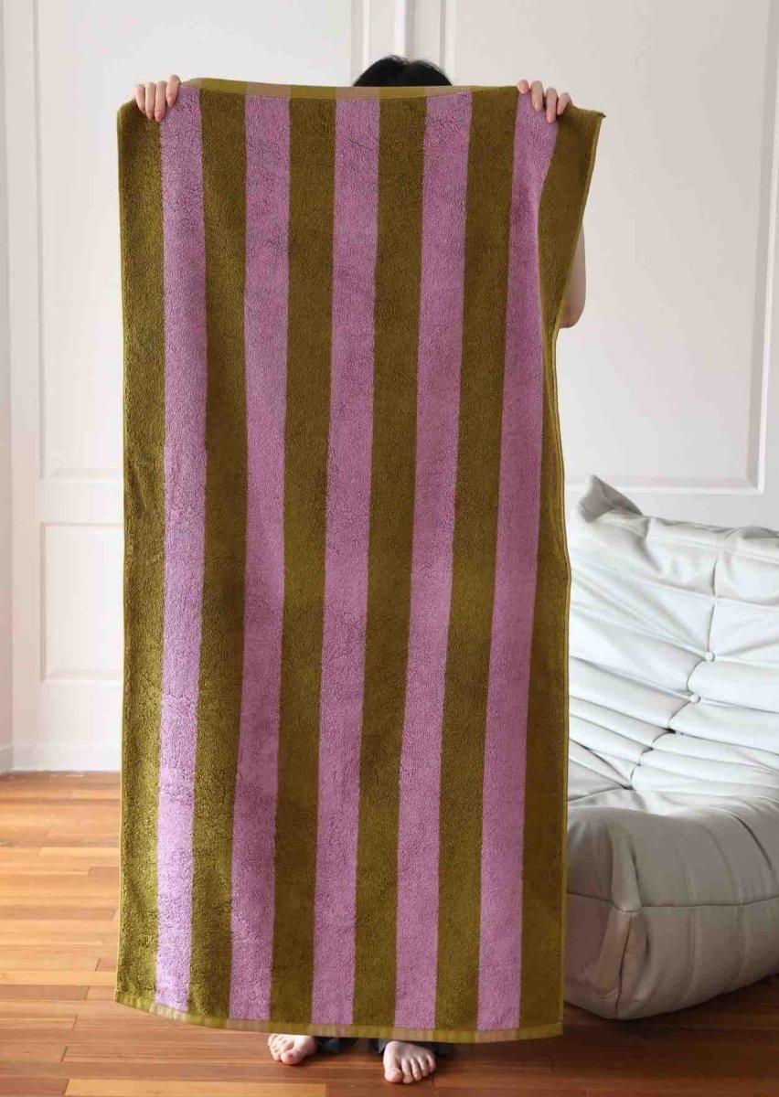 Ultra Soft Absorbent Retro Stripe Bath Towel - 100% Organic Premium Combed Cotton