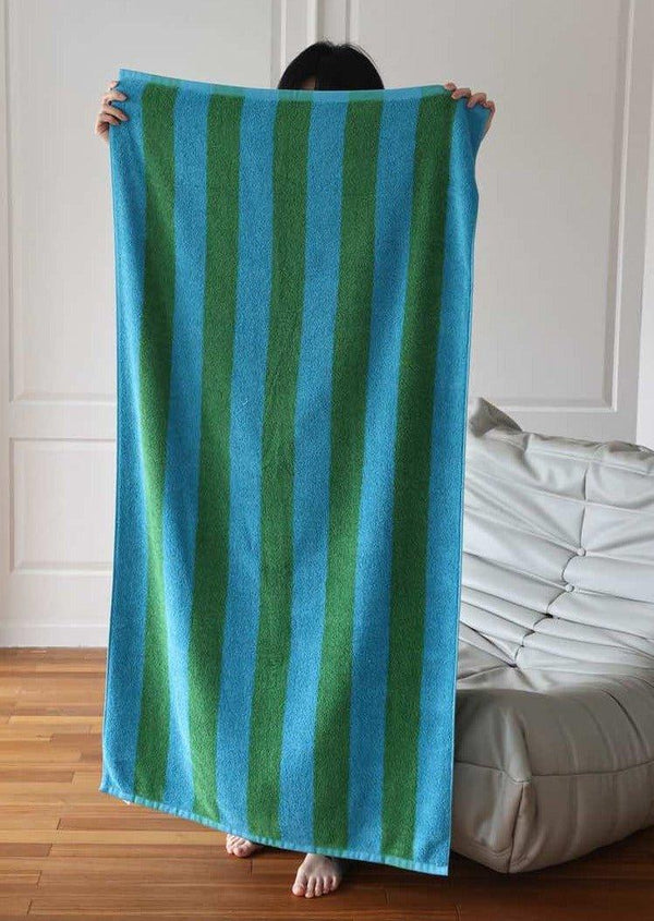 Ultra Soft Absorbent Retro Stripe Bath Towel - 100% Organic Premium Combed Cotton