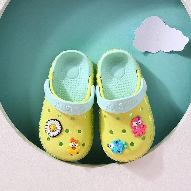Unisex Children Slippers For Boys Girls New Summer Kids Beach Shoes Baby Toddler Soft Shoes Home Indoor Slippers Summer Lightweight Shockproof Non-Slip Water Shoes Garden Shoes For Beach Pool