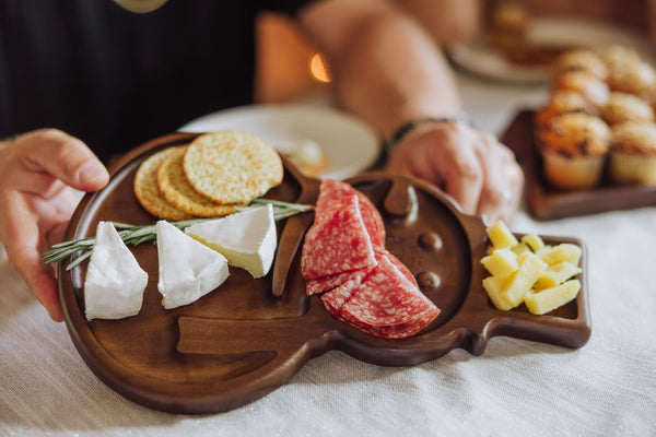 Reversible Snowman Sectioned Serving Tray with Knife Picnic Time Family of Brands