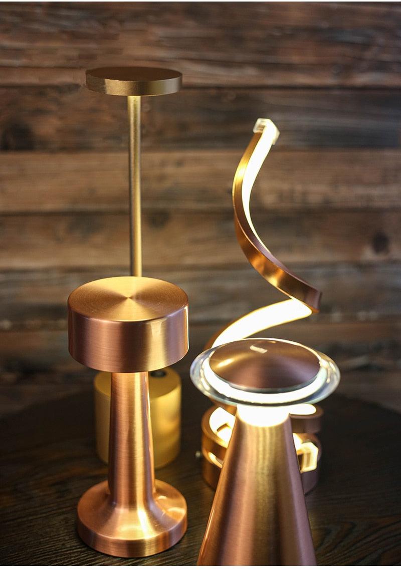USB Dimming Bar Desk Lamp Hotel Coffee Shop Wireless Charging Touch Bedroom Bedside LED Restaurant Table Lights Art Night Light Decorative Table Lamp Cute Study Lamps for Bedroom Décor