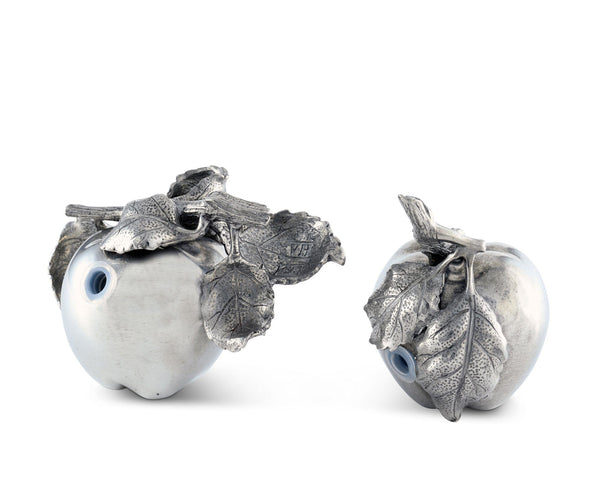 Apple Salt & Pepper Set Vagabond House