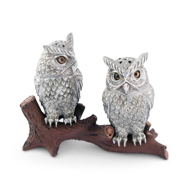 Owl on Log Salt and Pepper Shaker Vagabond House