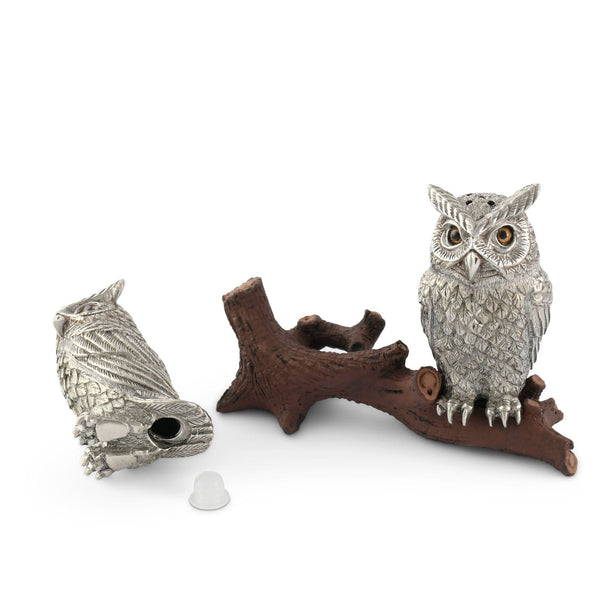 Owl on Log Salt and Pepper Shaker Vagabond House