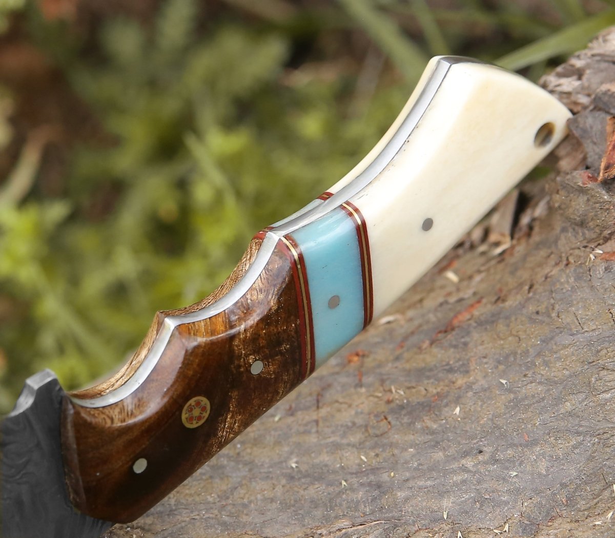 Velar Damascus Gut Hook Hunting Knife with Rose Wood and Bone Handle