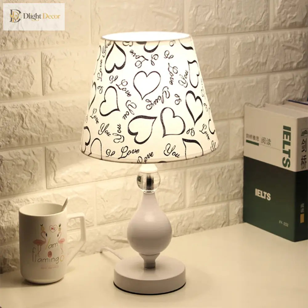 Versatile Table Lamp | Modern Bedroom & Bedside Lighting