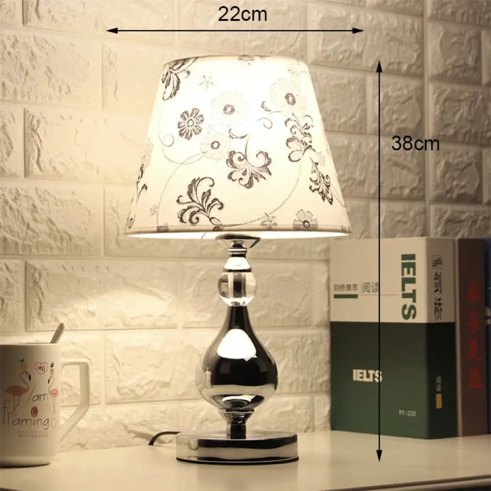 Versatile Table Lamp | Modern Bedroom & Bedside Lighting