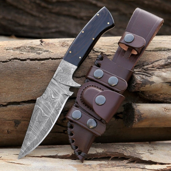 Vesper Damascus Hunting Knife with Exotic Wenge Wood Handle & Sheath