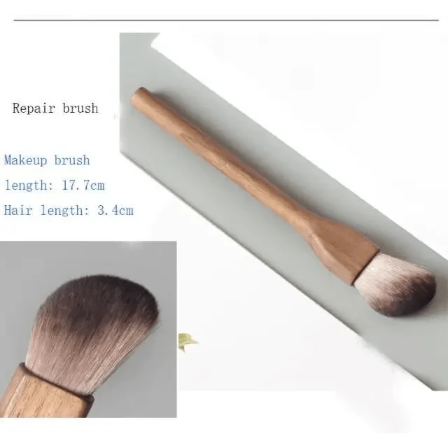Vintage Style 1Pcs European Wood Handle Makeup Brush High Quality Loose Powder Brush Foundation Brush Super Soft Theatre Makeup