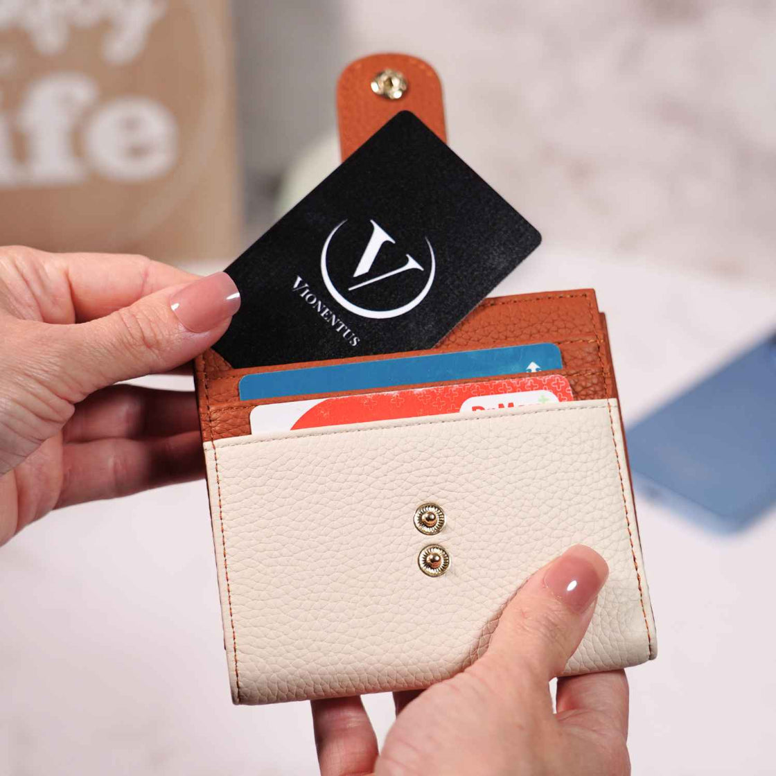Valor VN800 Leather Wallet For Women Vionentus