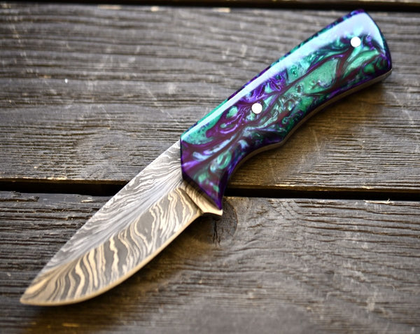 Wave Damascus Hunting Knife with Resin Handle