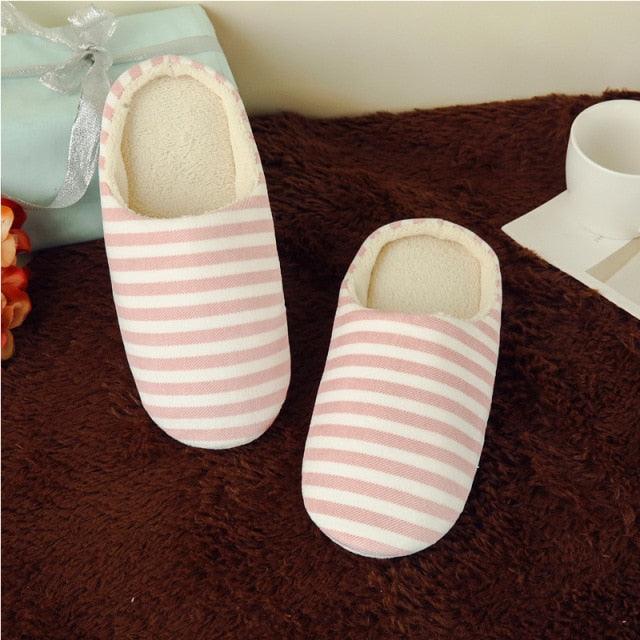 Women Indoor Slippers Warm Plush Home Slipper Autumn Winter Woman House Flat Floor Soft Slipper Silent Slides Plush Fleece Insole Fluffy Slippers For Indoor Home Bedroom