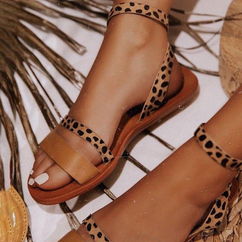 Women Luxury Party Sandals Fashion Summer Casual Black Business Sandals Buckle Straps Beach Shoes Retro Fashion Summer Women Shoes Print Casual Sandals