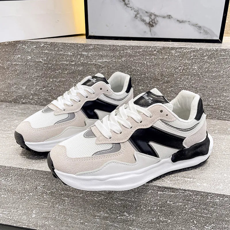 Women's shoes autumn versatile lightweight soft soled running shoes