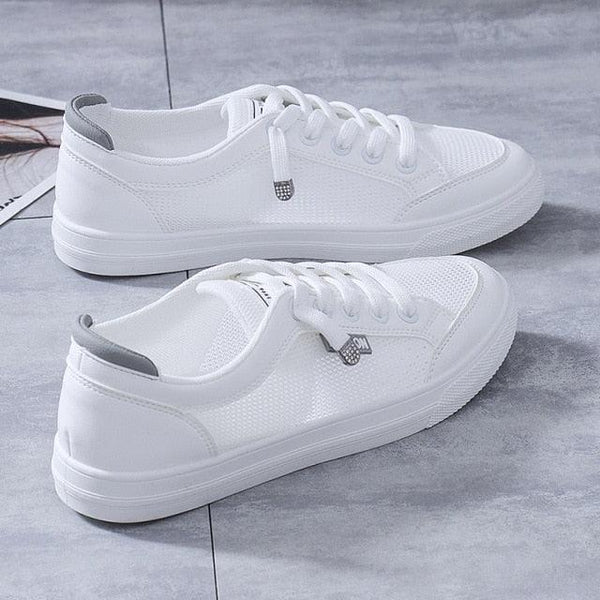Women's White Casual Sneakers Spring  Summer Breathable Flats Solid Color Mesh Shoes Fashion White Flat Sneakers Women Workout Tennis Walking Gym Fashion Sneakers