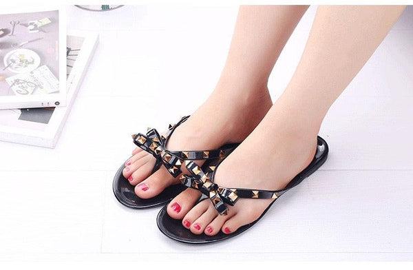 Women Summer Flip Flops Slippers Slide Sandals Beach Slides Soft Sole Sandals Women Flat Thong Strap Modern Flip Flops Slip On Cute Beach Casual Cute Summer Sandals