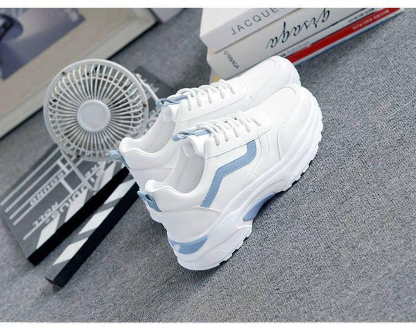 Women White Leather Sneakers Fashion Casual Woman Comfortable Breathable White Flats Platform Sneakers Low Top Sneaker Lace-up Classic Girls Comfortable Sneakers