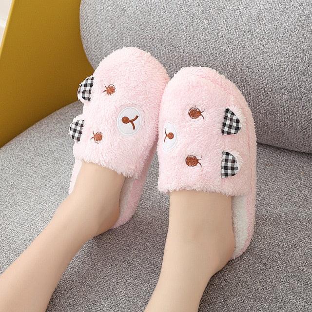 Women Winter Warm Slippers Indoor Bedroom House Flat Floor Plush Shoes Non Slip Fluffy Slippers Cute Cat Fur Slippers Slip on Memory Foam House Outdoor Indoor Warm Fuzzy Plush Fleece Lining Bedroom Comfy Home Living Room Shoes