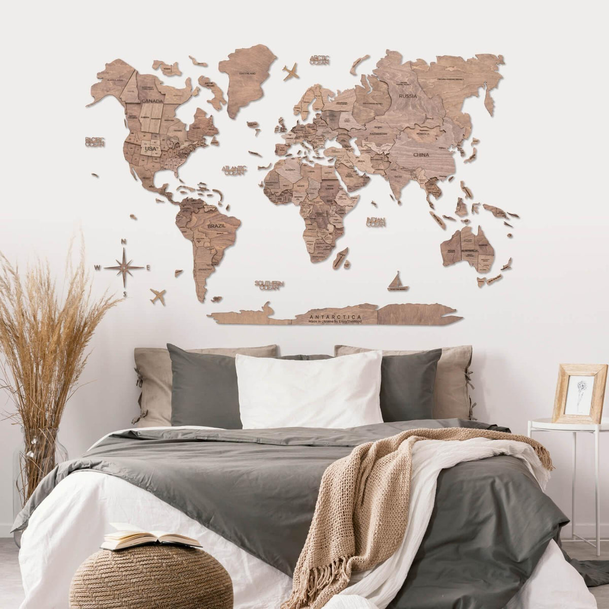 Bundle: Wooden Map and Airplanes Pins