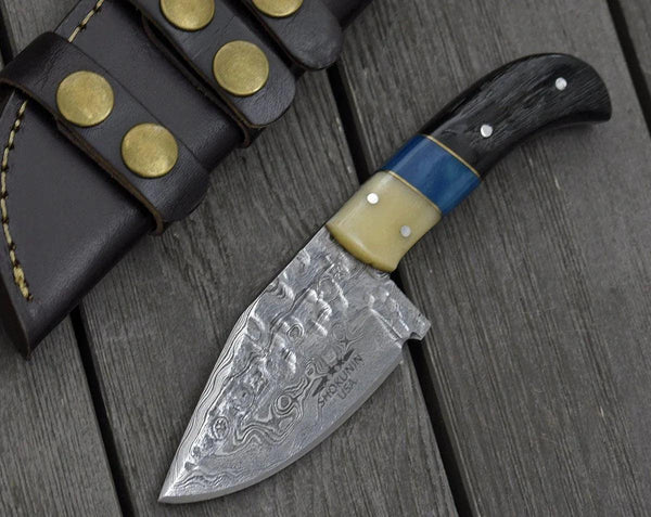 Wraith Damascus Skinning Knife with Ram Horn Handle - Gifts for You 'n Me