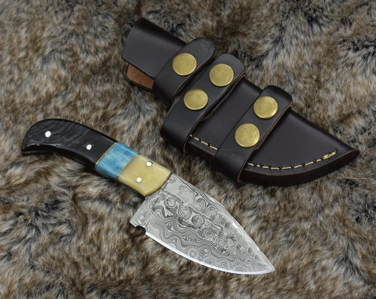 Wraith Damascus Skinning Knife with Ram Horn Handle