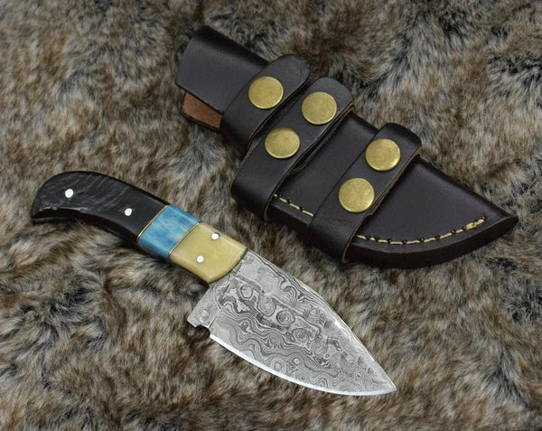 Wraith Damascus Skinning Knife with Ram Horn Handle - Gifts for You 'n Me