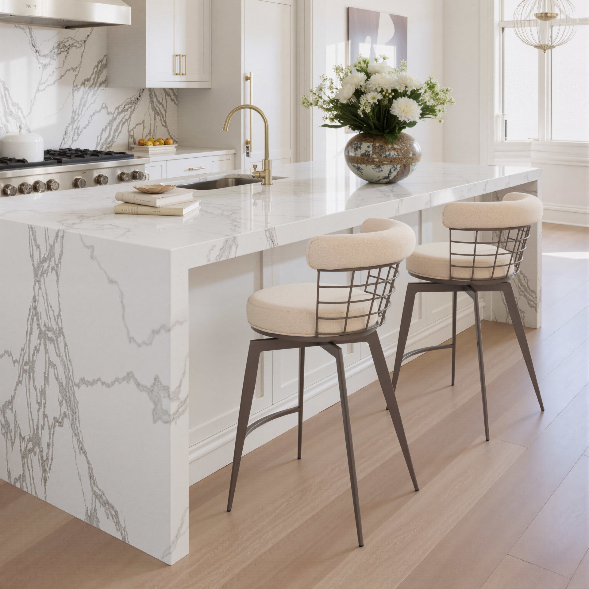 Saku Swivel Counter Stool Beige & Brown